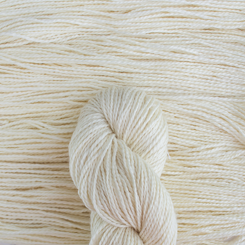 Rossy - Worsted - 5 skeins per bag - 100% Superwash Merino