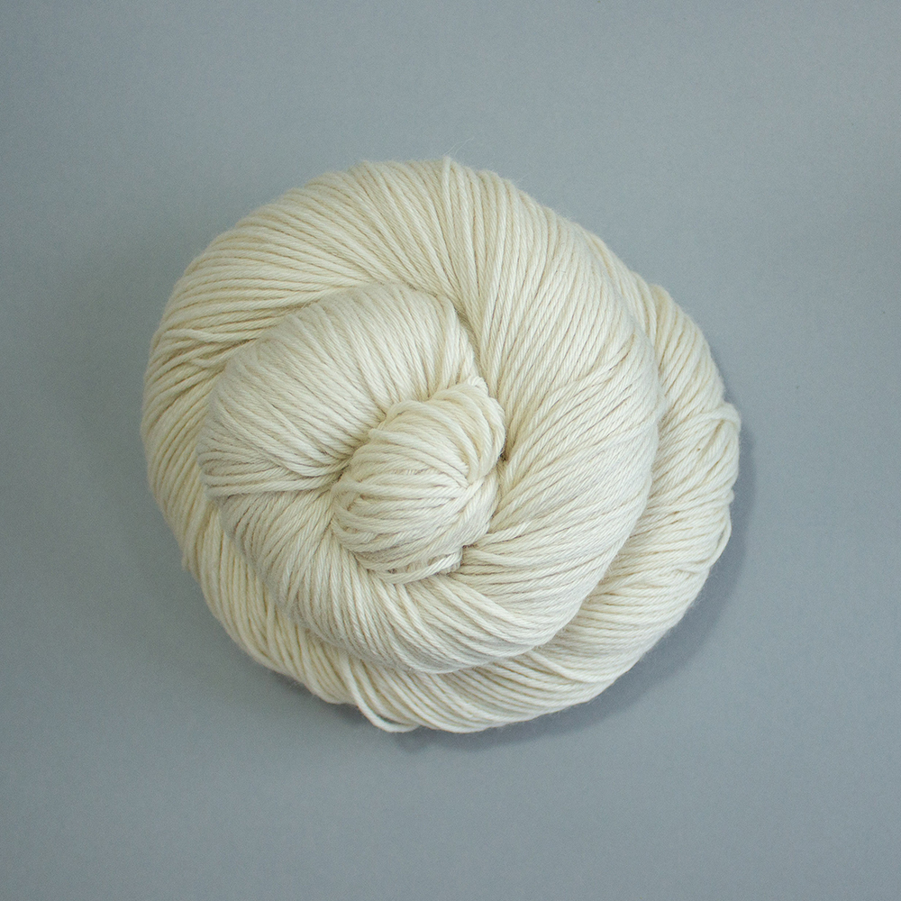 Stardust - DK - 5 skeins per bag - Superfine Merino & Cashmere